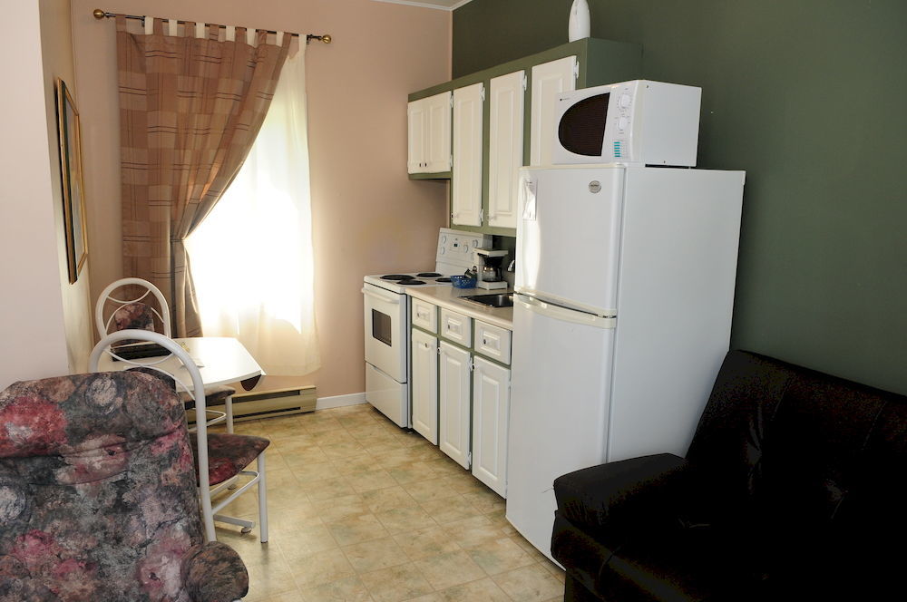 Motel Au Fleuve D'Argent Rivière-du-Loup Zewnętrze zdjęcie